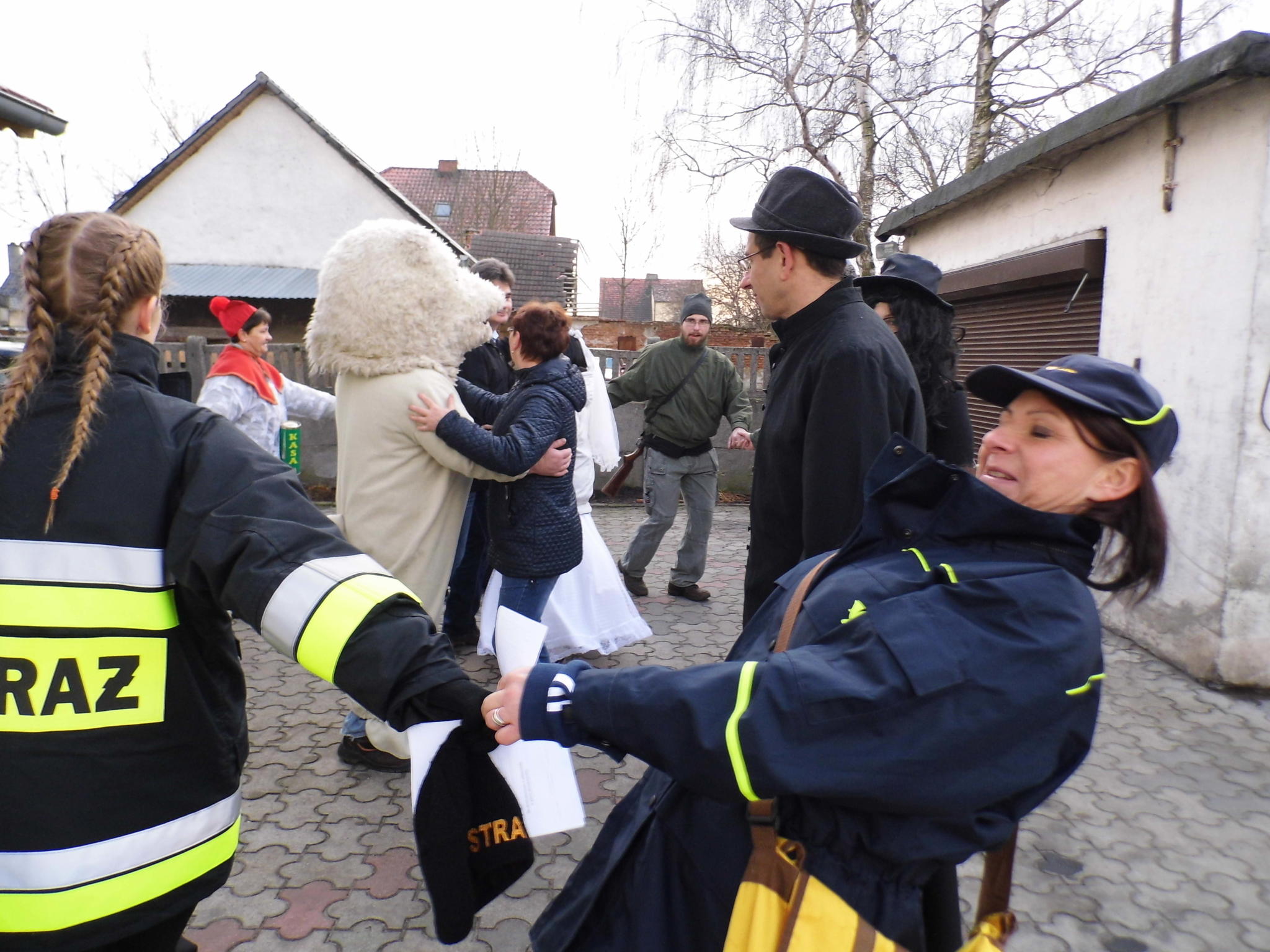 Siołkowicki niedźwiedź ma wielki sentyment do dzieci 4