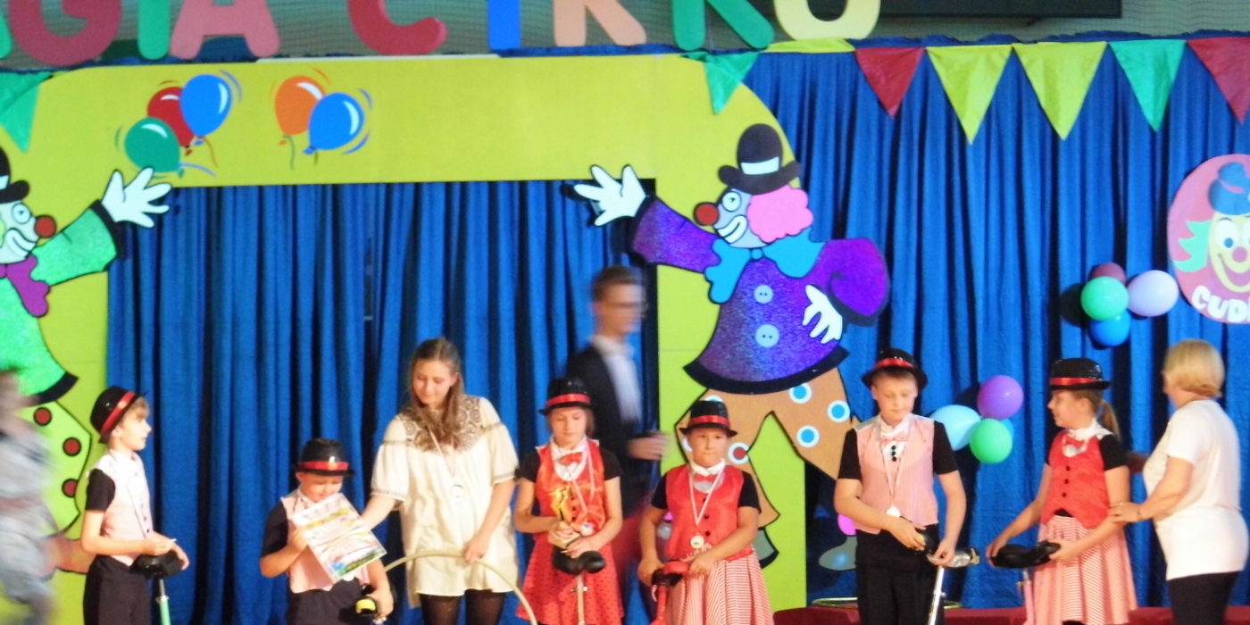 Magiczny świat cyrku 1