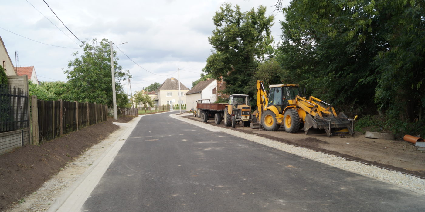 Ulica Dębowa odremontowana 5