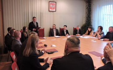 Pierwsza sesja w kadencji - nowy wójt zaprzysiężony 5