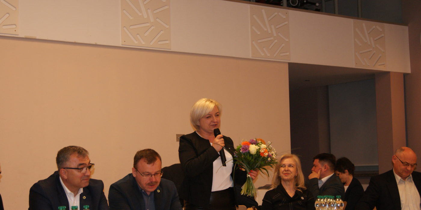 Spróbujcie się przeciwstawić pani sołtys… 1