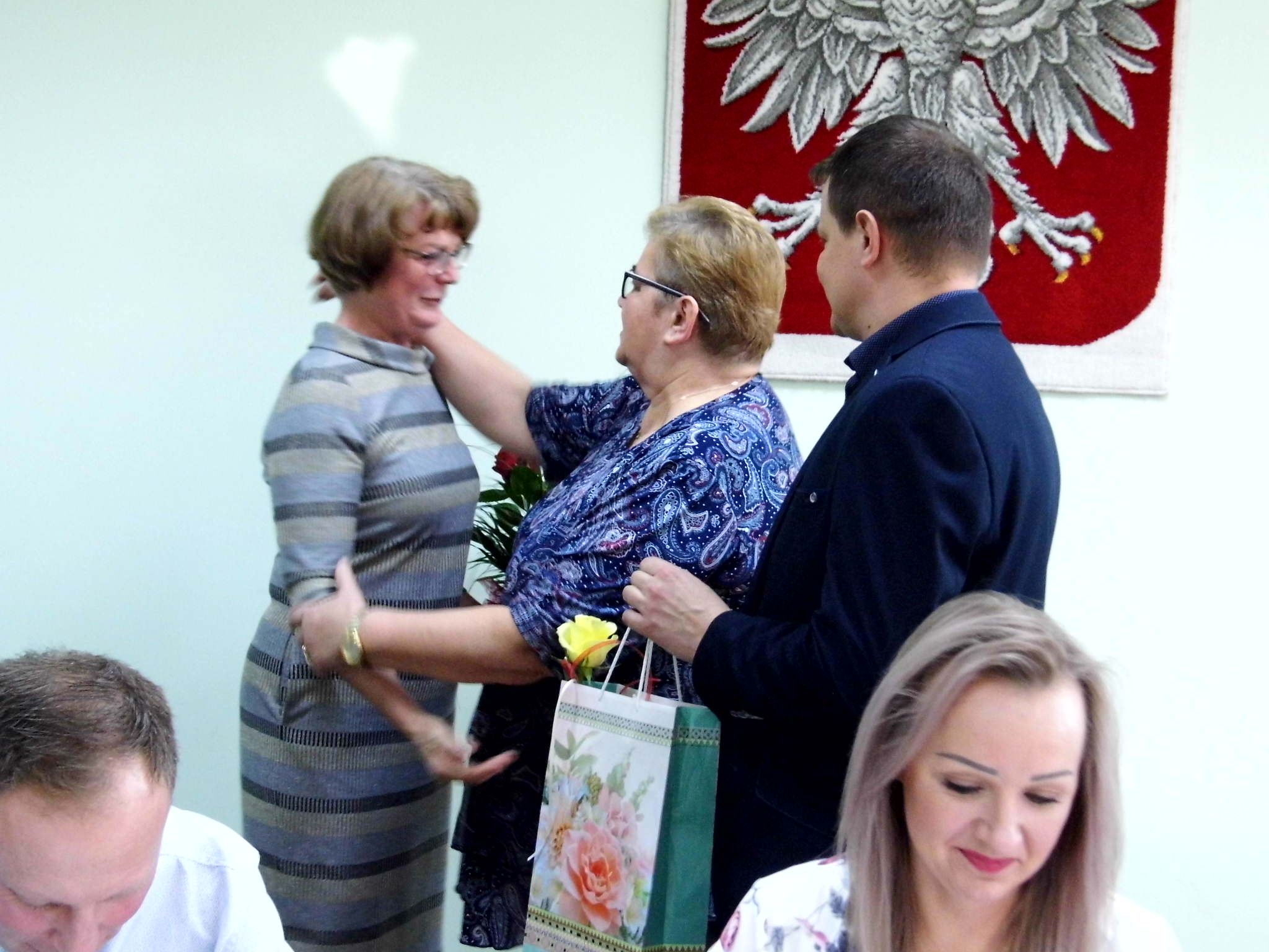 Kwiaty, podziękowania, sprawne głosowania i pączki 1