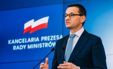 Mateusz Morawiecki: policja będzie sprawdzać, czy poruszamy się zgodnie z zaleceniami; wojsko – w gotowości 4