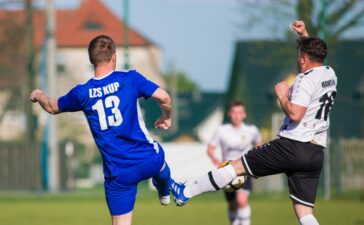 Klasa B. Gazownik Wawelno – LZS Kup 2-1 (0-1) 7