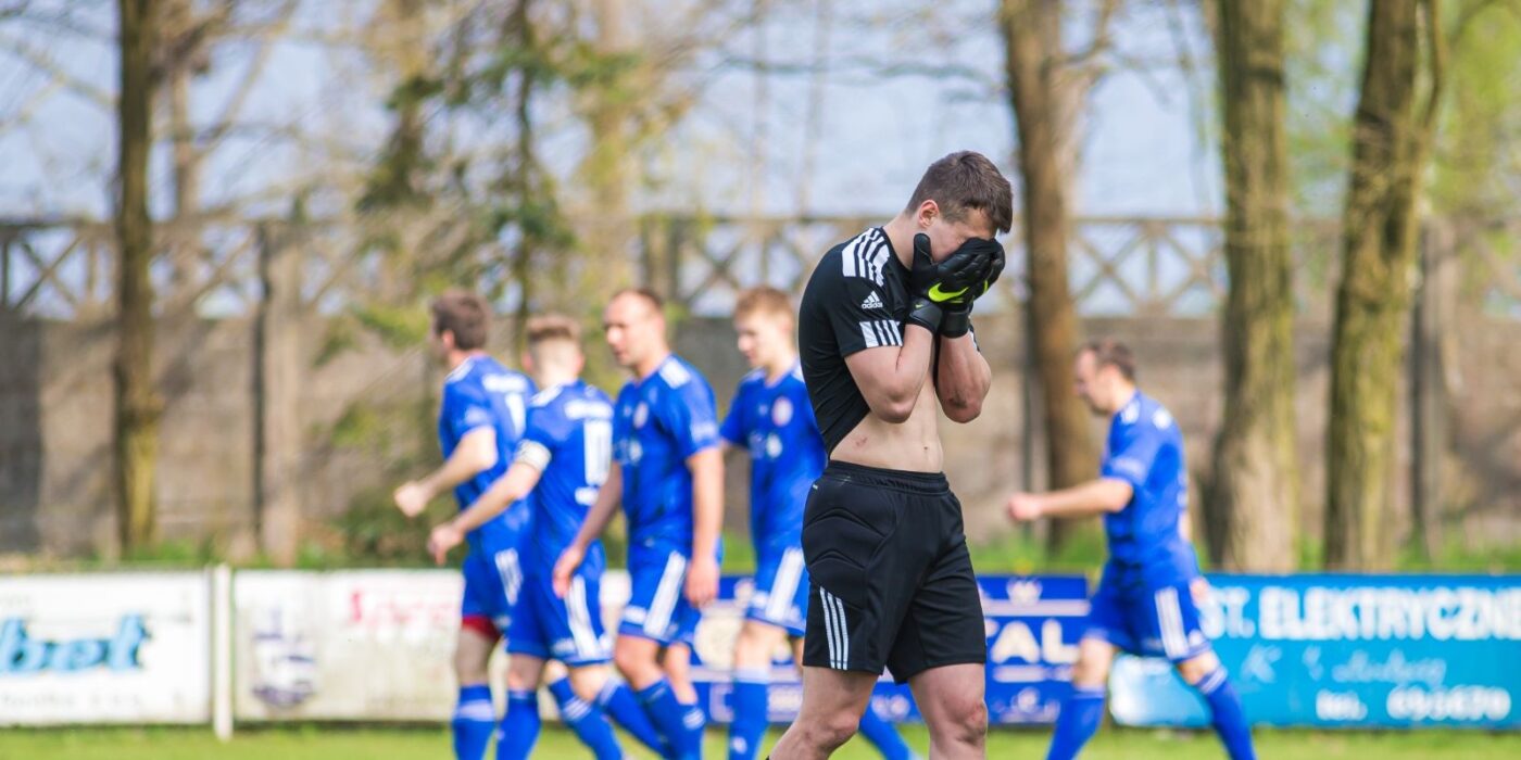 4. liga. Victoria Chróścice popełniła błędy, które Fortuna Głogówek skrupulatnie wykorzystała. Efekt: 5-1 dla gości [GALERIA] 1