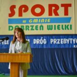 Odebrali świadectwa szkolne, a teraz czeka ich egzamin dojrzałości. Dobrzeńskie liceum pożegnało tegorocznych maturzystów 7