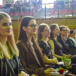 Odebrali świadectwa szkolne, a teraz czeka ich egzamin dojrzałości. Dobrzeńskie liceum pożegnało tegorocznych maturzystów 8