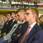 Odebrali świadectwa szkolne, a teraz czeka ich egzamin dojrzałości. Dobrzeńskie liceum pożegnało tegorocznych maturzystów 12