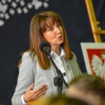 Odebrali świadectwa szkolne, a teraz czeka ich egzamin dojrzałości. Dobrzeńskie liceum pożegnało tegorocznych maturzystów 14