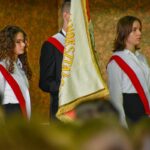 Odebrali świadectwa szkolne, a teraz czeka ich egzamin dojrzałości. Dobrzeńskie liceum pożegnało tegorocznych maturzystów 15