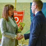 Odebrali świadectwa szkolne, a teraz czeka ich egzamin dojrzałości. Dobrzeńskie liceum pożegnało tegorocznych maturzystów 22