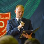 Odebrali świadectwa szkolne, a teraz czeka ich egzamin dojrzałości. Dobrzeńskie liceum pożegnało tegorocznych maturzystów 43