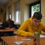 Matematyczne potyczki uczniów klas ósmych na Międzygminnym Konkursie Matematycznym „Z Bankiem na Ty” [GALERIA] 22
