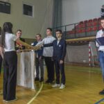 Pasowanie na uczniów klas pierwszych. Zespół Szkół w Dobrzeniu Wielkim przyjął do społeczności szkolnej kolejne osoby 9