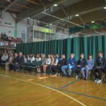 Pasowanie na uczniów klas pierwszych. Zespół Szkół w Dobrzeniu Wielkim przyjął do społeczności szkolnej kolejne osoby 18