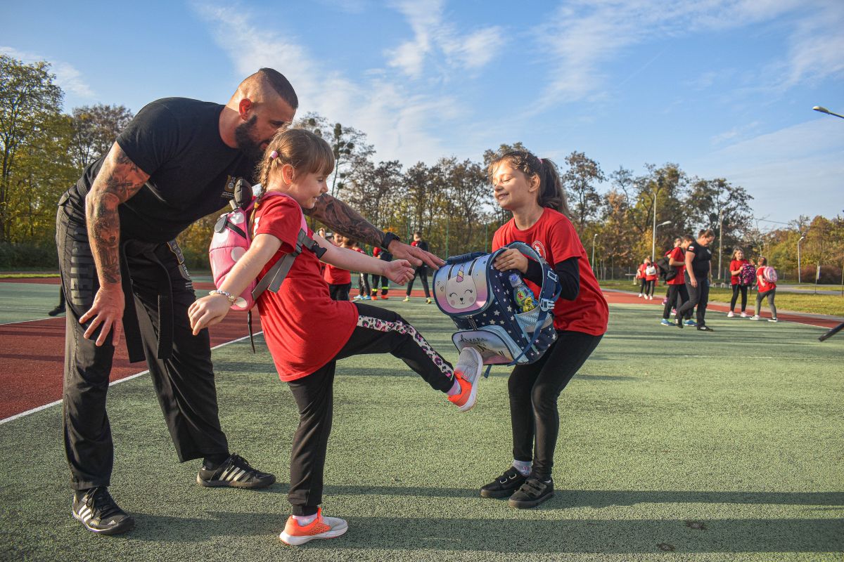 Wychowankowie karłowickiej jednostki OSP uczyli się podstaw samoobrony [GALERIA] 1