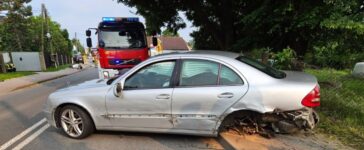 Dwa mercedesy zderzyły się w Dobrzeniu Wielkim 33