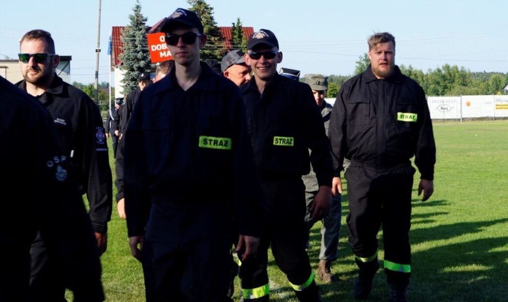 Puchar wójta ponownie trafił do strażaków z Dobrzenia Małego [GALERIA] 10