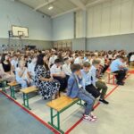 Uroczyste rozpoczęcie roku szkolnego w Luboszycach i odnowionym budynku w Biadaczu 24