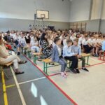 Uroczyste rozpoczęcie roku szkolnego w Luboszycach i odnowionym budynku w Biadaczu 59