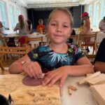 Wakacyjna przygoda z rękodziełem, czyli warsztaty „Zrób to sam” 5